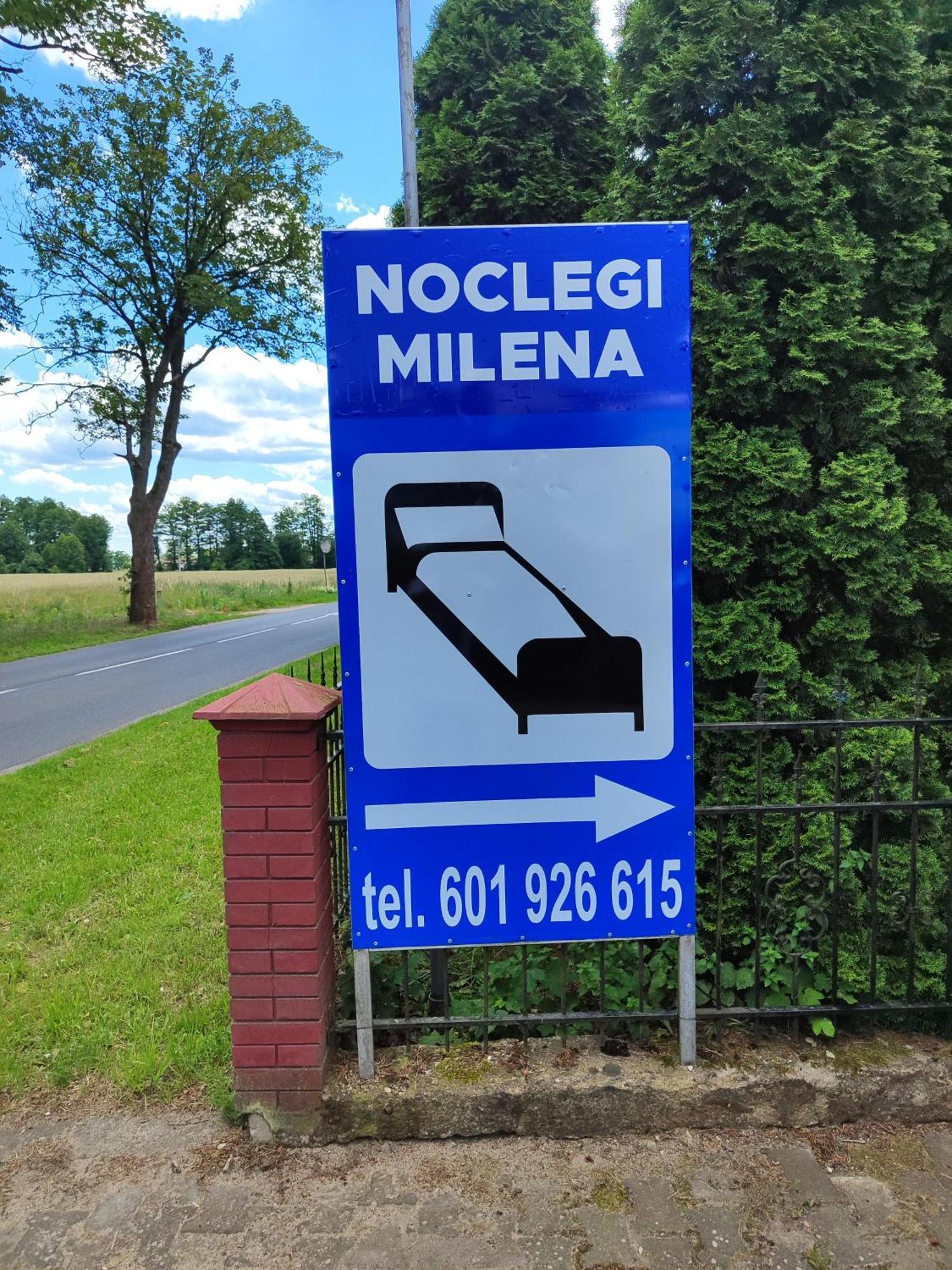 Milena -Noclegi Pozrzadlo ภายนอก รูปภาพ